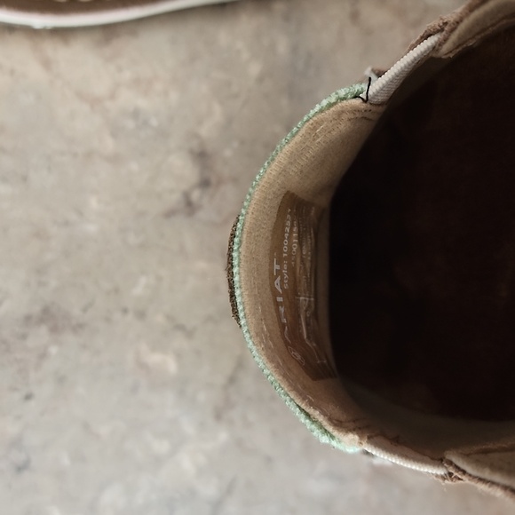 Ariat cruiser size 9 women's shoe - Picture 5 of 7